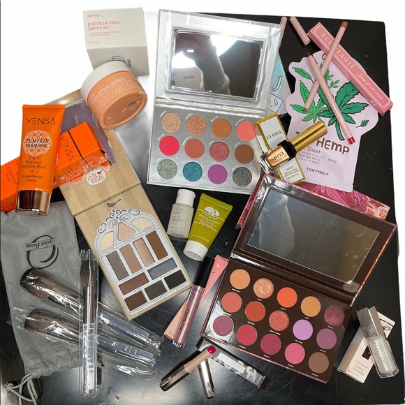 Sephora Other - Makeup bundle